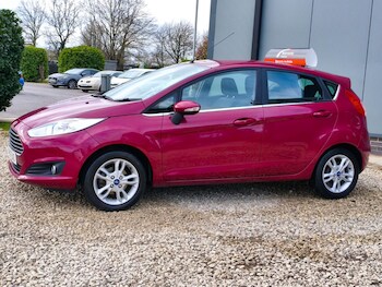Used Ford Fiesta 2015 for sale - 77707238: Photo