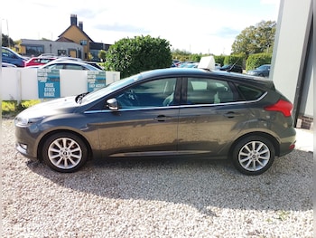 Used Ford Focus 2017 for sale - 76794202: Photo