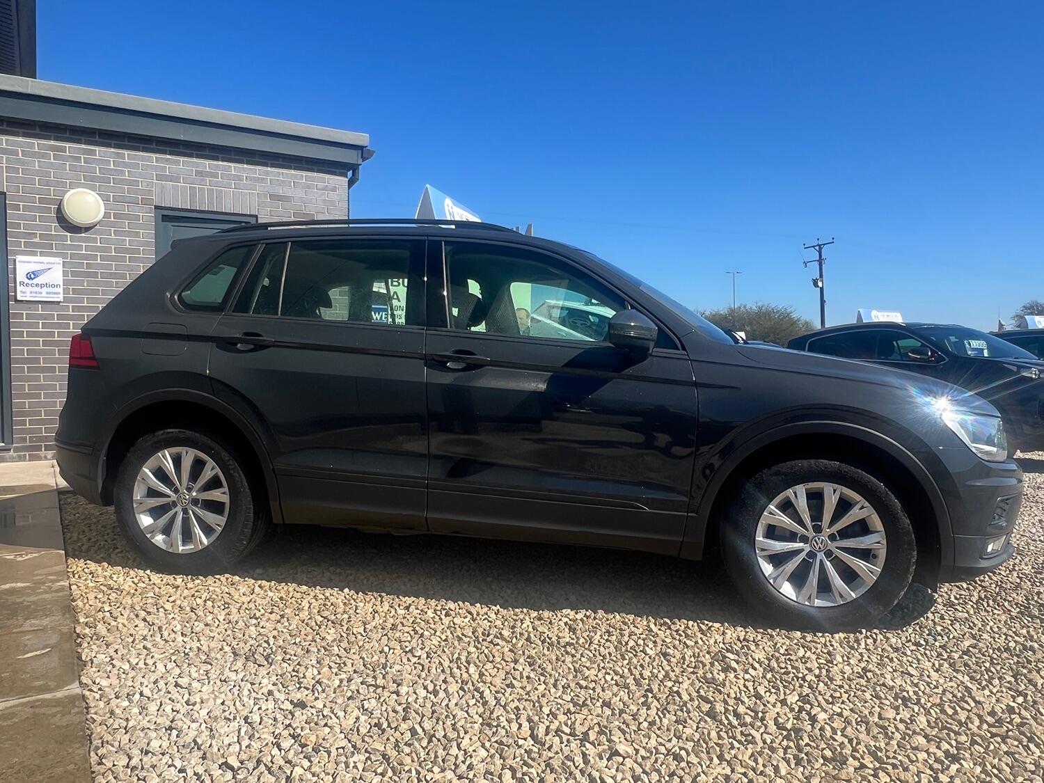 Used Volkswagen Tiguan 2017 for sale - 76794160: Photo 14
