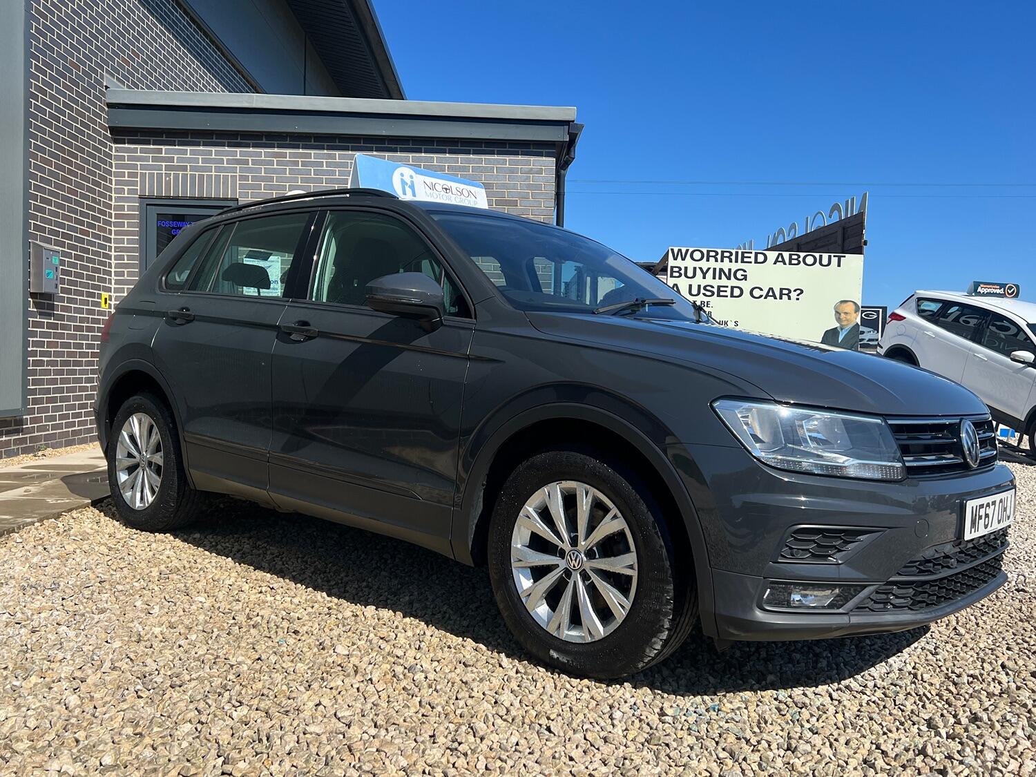 Used Volkswagen Tiguan 2017 for sale - 76794160: Photo 2