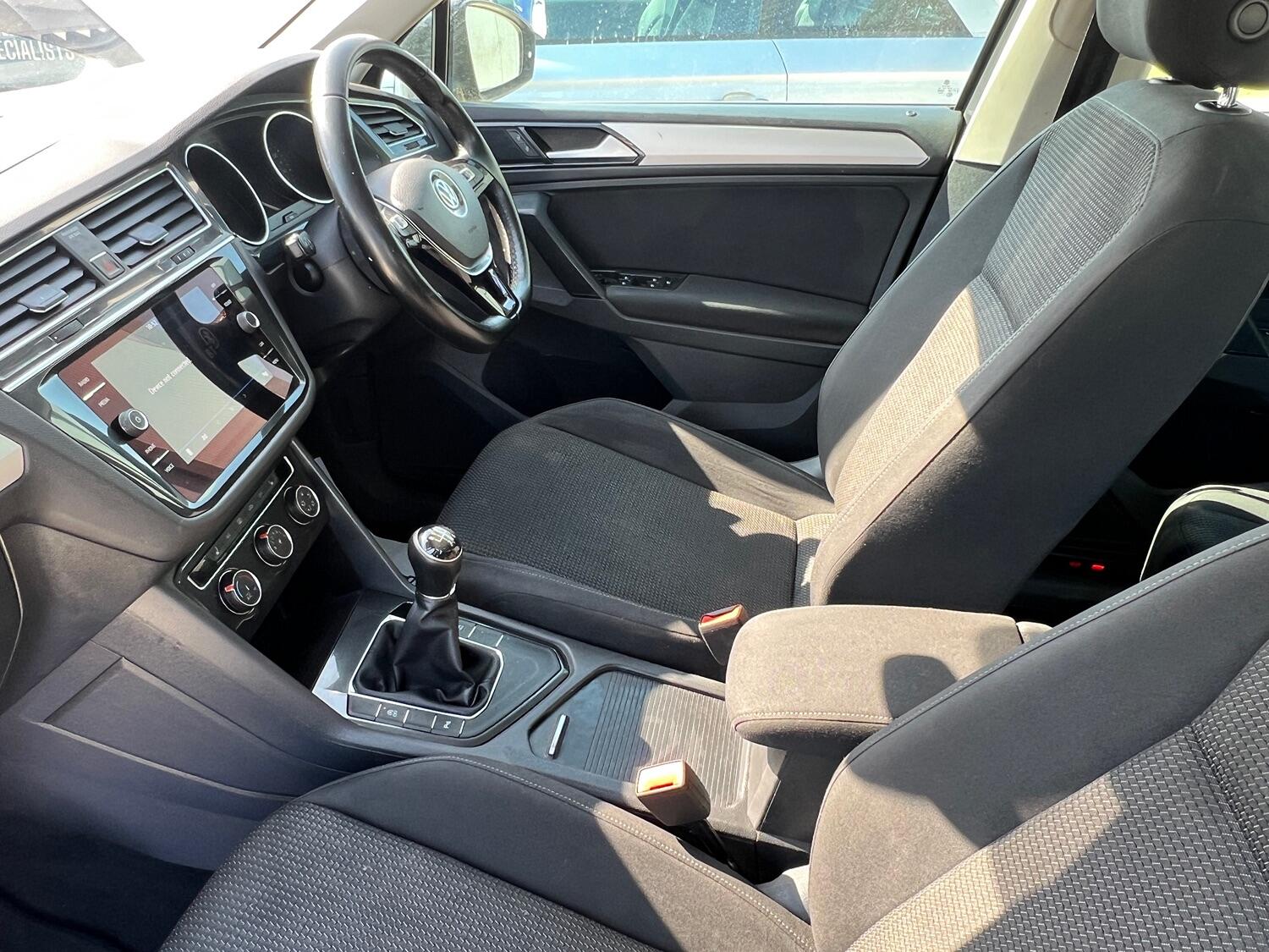 Used Volkswagen Tiguan 2017 for sale - 76794160: Photo 24