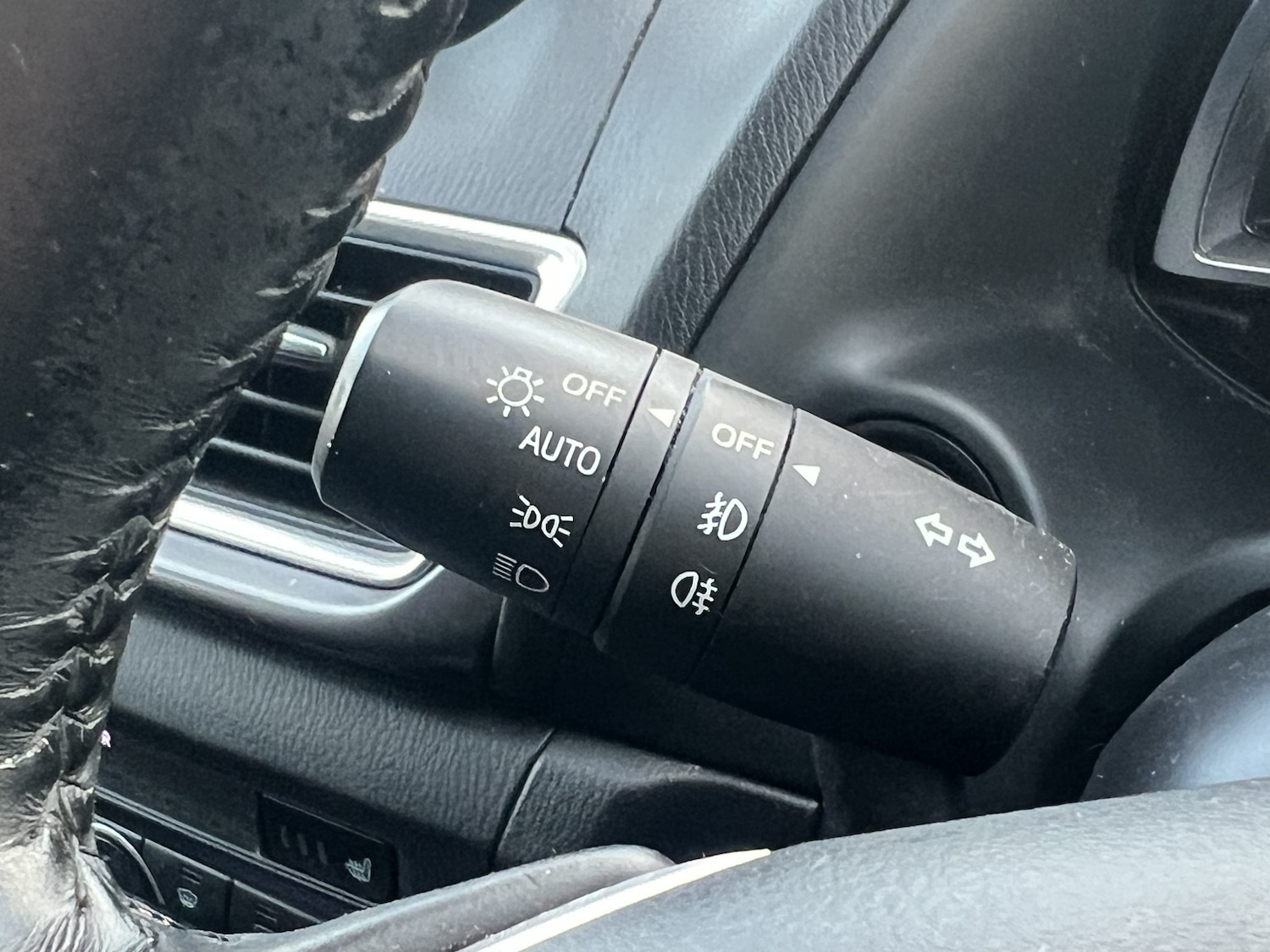 Used Mazda Mazda3 2016 for sale - 76655978: Photo 26