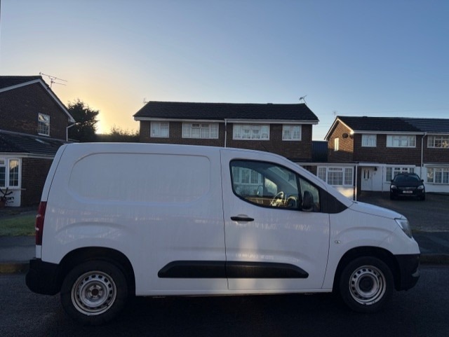 Used Vauxhall Combo 2022 for sale - 77220582: Photo 3