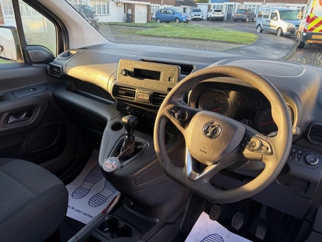 Used Vauxhall Combo 2022 for sale - 77220582: Photo 6