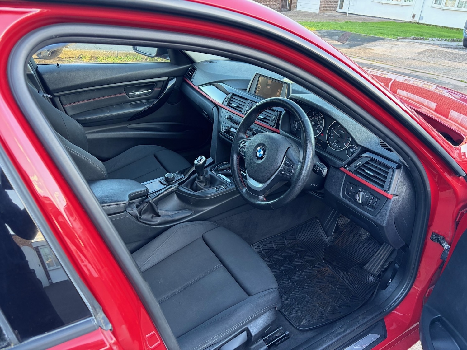 Used BMW 3 Series 2012 for sale - 76709715: Photo 6