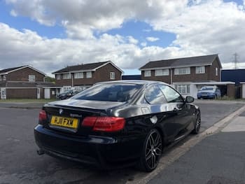 Used BMW 3 Series 2011 for sale - 79788175: Photo