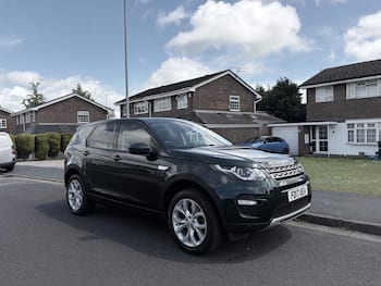 Used Land Rover Discovery Sport 2017 for sale - 79732020: Photo