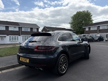 Used Porsche Macan 2016 for sale - 79055868: Photo