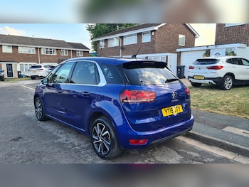 Used Citroen C4 2019 for sale - 79184447: Photo