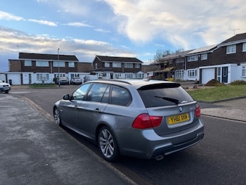 Used BMW 3 Series 2011 for sale - 77353971: Photo