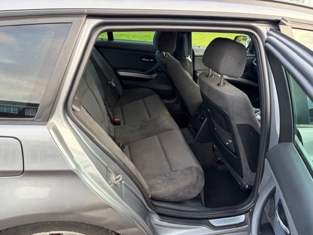 Used BMW 3 Series 2011 for sale - 77353971: Photo 7