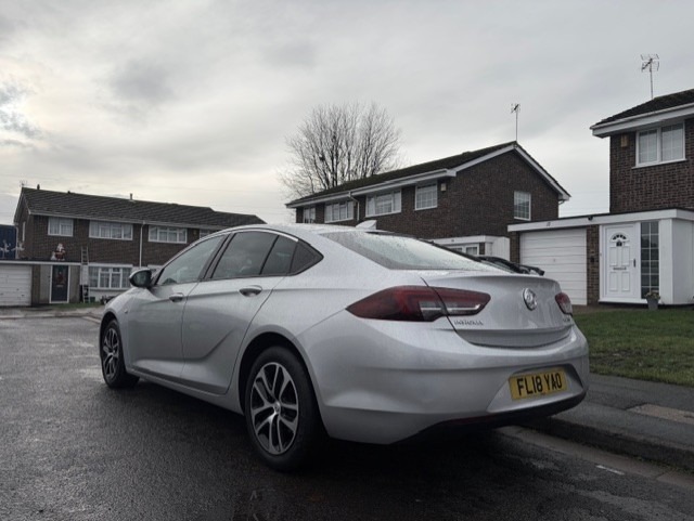 Used Vauxhall Insignia 2018 for sale - 76945785: Photo 4