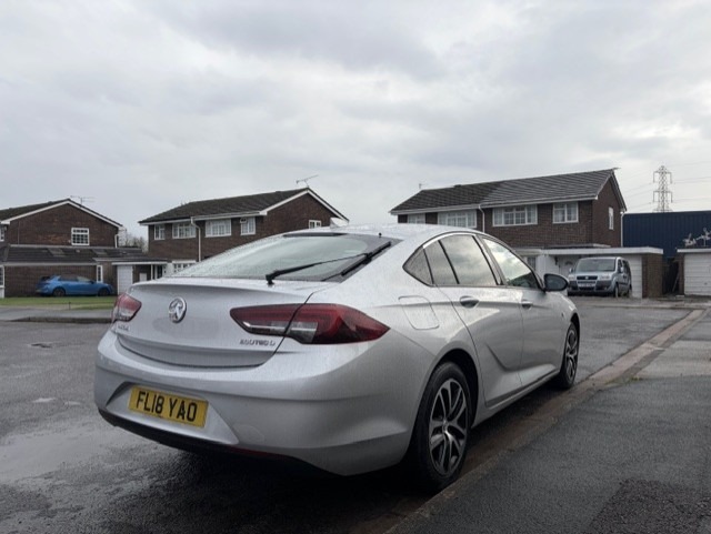 Used Vauxhall Insignia 2018 for sale - 76945785: Photo 5