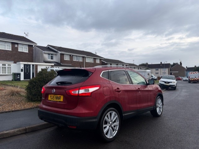 Used Nissan Qashqai 2015 for sale - 77480760: Photo 3