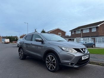 Used Nissan Qashqai 2014 for sale - 76568243: Photo