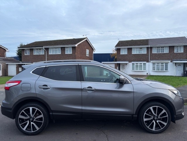 Used Nissan Qashqai 2014 for sale - 76568243: Photo 5