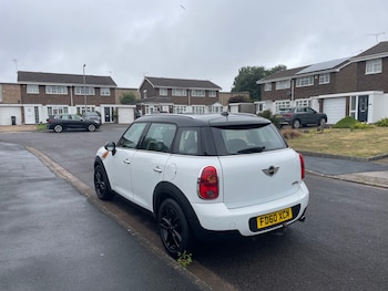 Used MINI Countryman 2011 for sale - 75526446: Photo