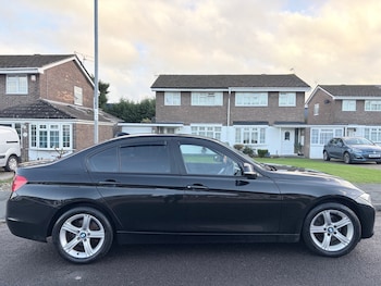 Used BMW 3 Series 2013 for sale - 76436124: Photo