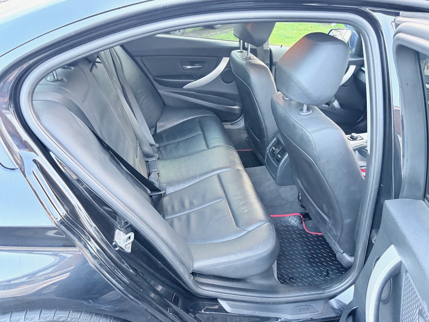 Used BMW 3 Series 2013 for sale - 76436124: Photo 6