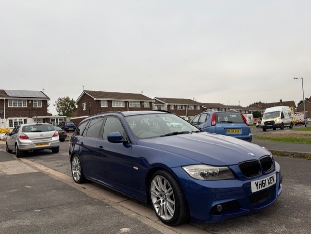 Used BMW 3 Series 2011 for sale - 76346199: Photo 2