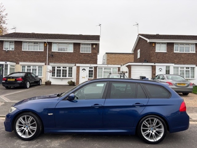 Used BMW 3 Series 2011 for sale - 76346199: Photo 3