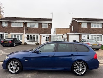 Used BMW 3 Series 2011 for sale - 76346199: Photo