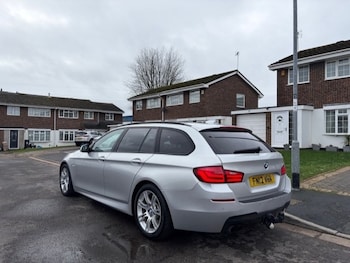 Used BMW 5 Series 2012 for sale - 77501865: Photo