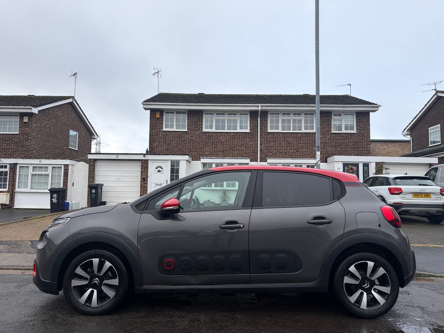 Used Citroen C3 2018 for sale - 76979800: Photo 3