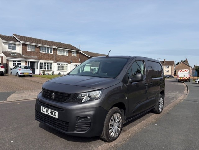 Used Peugeot Partner 2021 for sale - 77965496: Photo 2