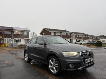 Used Audi Q3 2013 for sale - 77210670: Photo