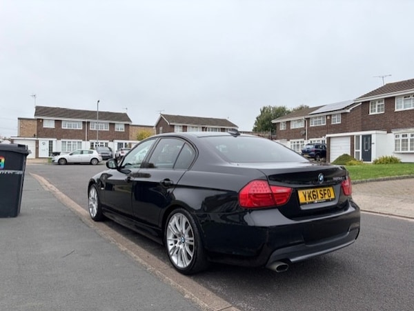 Used BMW 3 Series 2011 for sale - 76263052: Photo 3