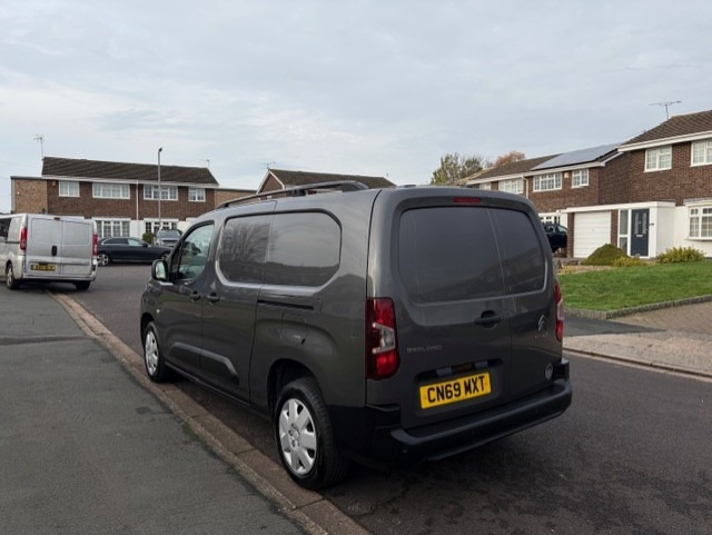 Used Citroen Berlingo 2019 for sale - 76488550: Photo 3