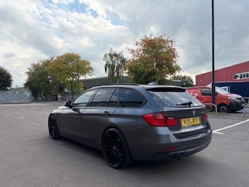 Used BMW 3 Series 2015 for sale - 76100920: Photo