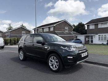 Used Land Rover Discovery Sport 2017 for sale - 78802888: Photo
