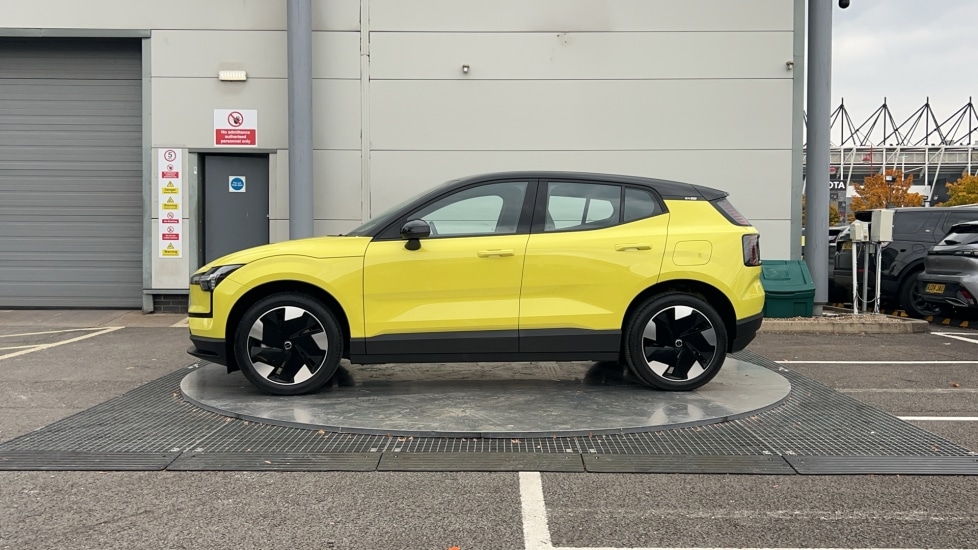 Used Volvo EX30 2025 for sale - 75776174: Photo 8