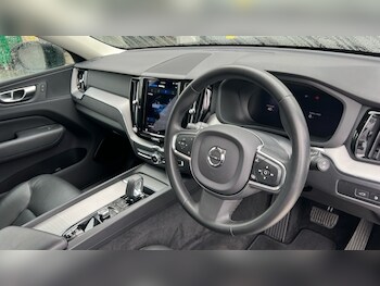 Used Volvo XC60 2022 for sale - 77380862: Photo
