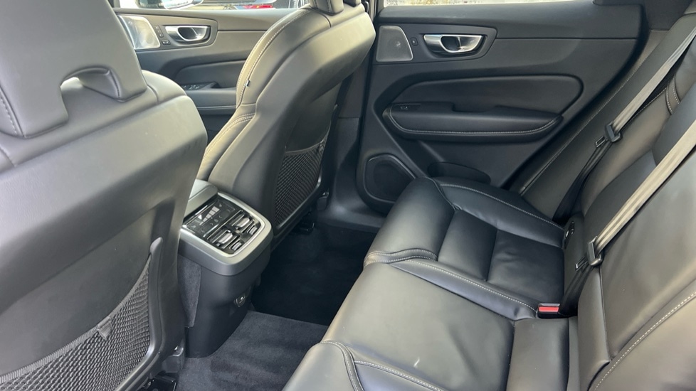 Used Volvo XC60 2025 for sale - 76873127: Photo 10