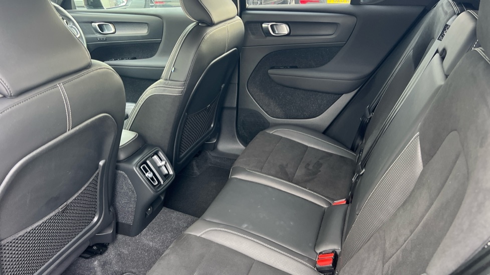 Used Volvo XC40 2020 for sale - 76528904: Photo 10