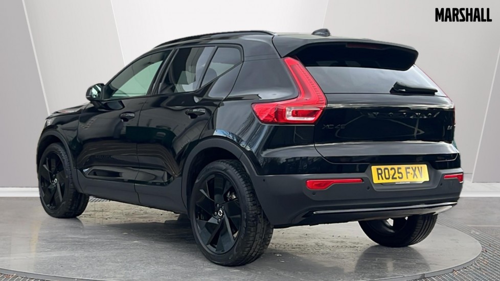 Used Volvo XC40 2025 for sale - 77333116: Photo 2