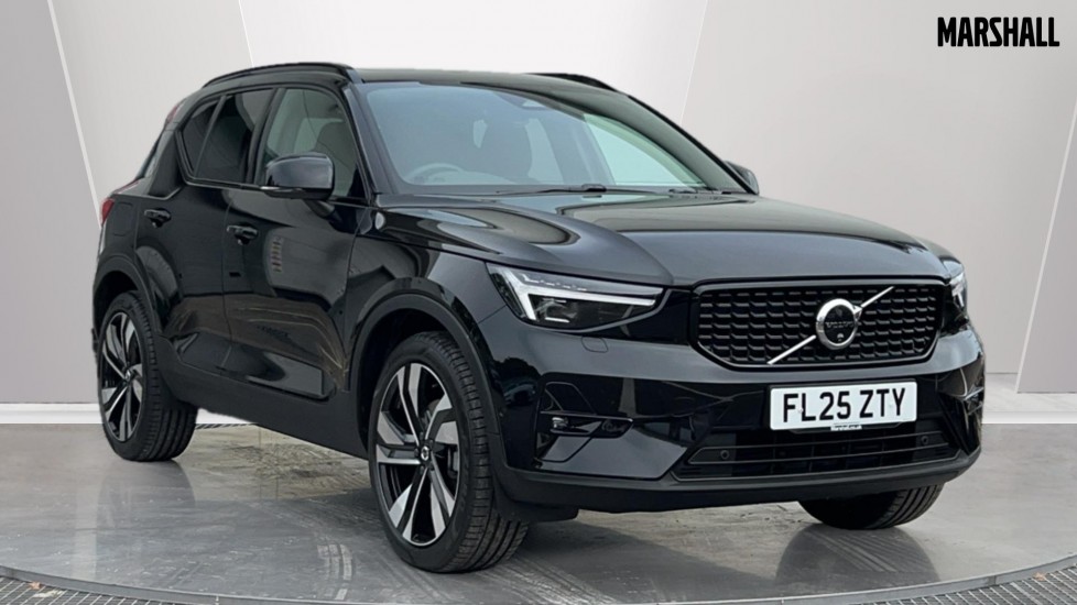 Used Volvo XC40 2025 for sale - 76062360: Photo 1