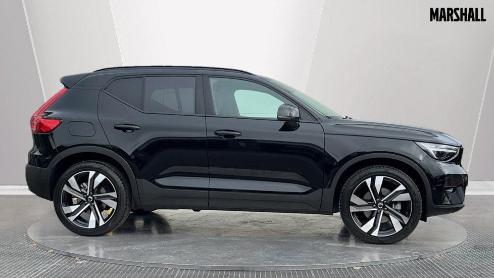 Used Volvo XC40 2025 for sale - 76062360: Photo 3