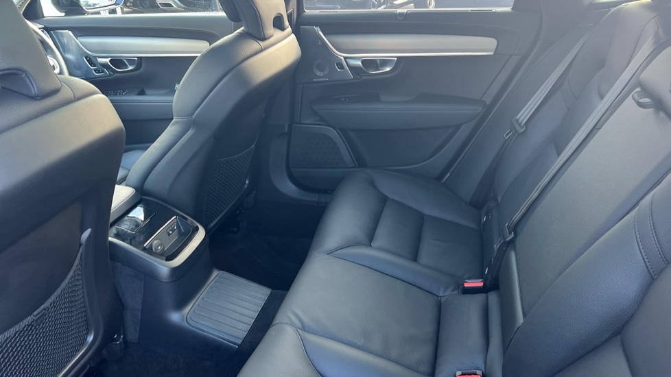 Used Volvo V90 2024 for sale - 76874405: Photo 10