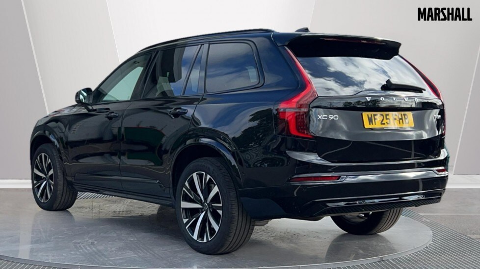 Used Volvo XC90 2025 for sale - 75758985: Photo 2