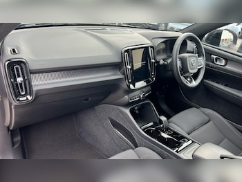 Used Volvo XC40 2022 for sale - 75481100: Photo