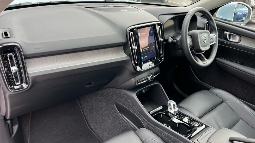 Used Volvo XC40 2024 for sale - 75886784: Photo 4