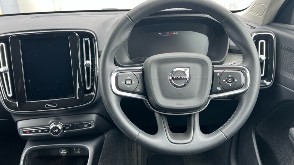 Used Volvo XC40 2021 for sale - 77576372: Photo 10