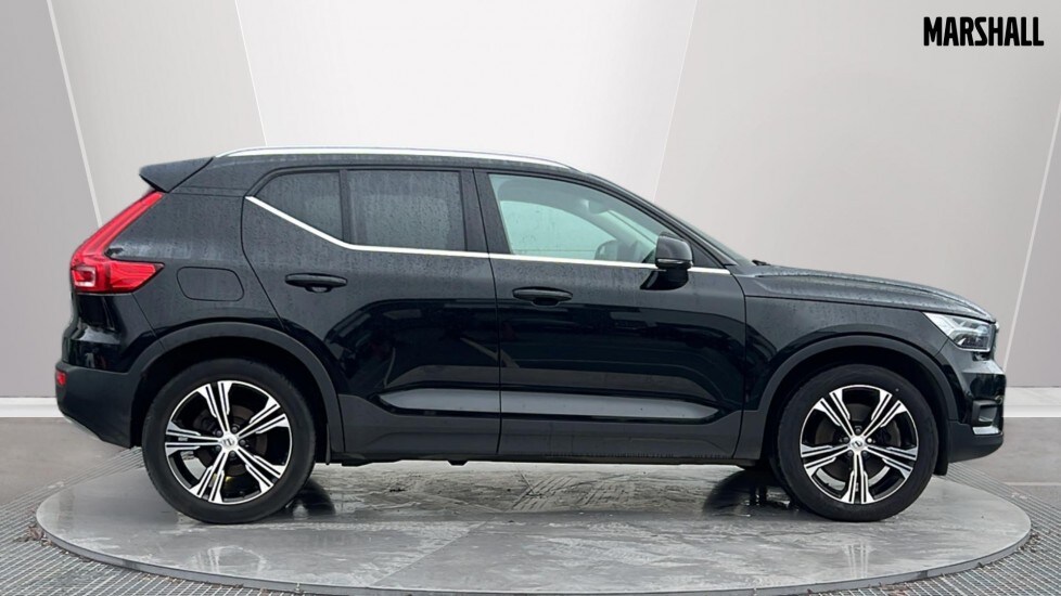 Used Volvo XC40 2021 for sale - 77576372: Photo 3