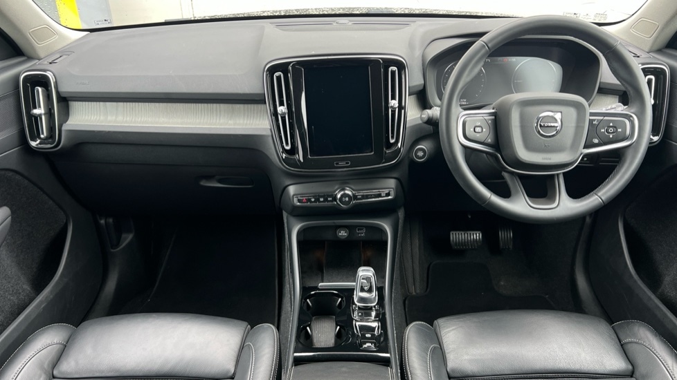 Used Volvo XC40 2021 for sale - 77576372: Photo 5