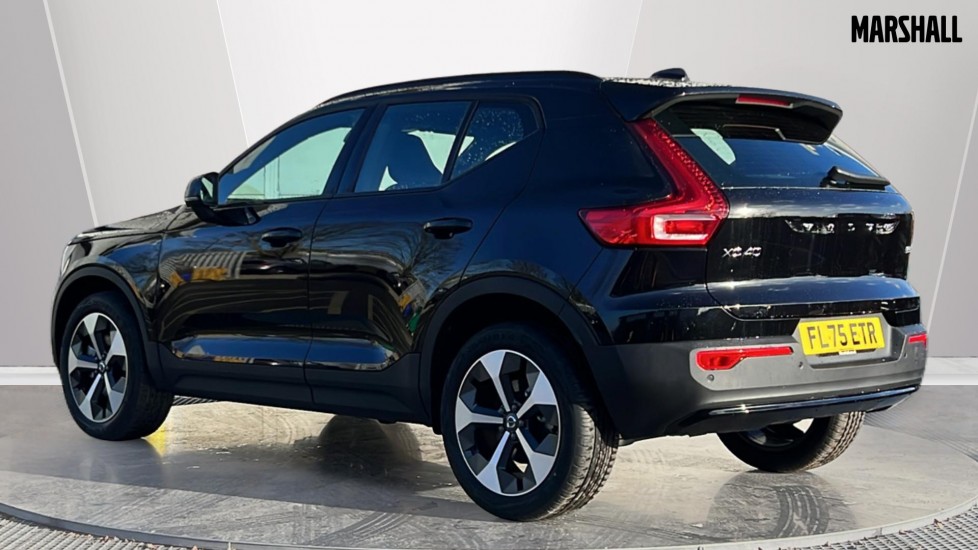 Used Volvo XC40 2025 for sale - 77075520: Photo 2