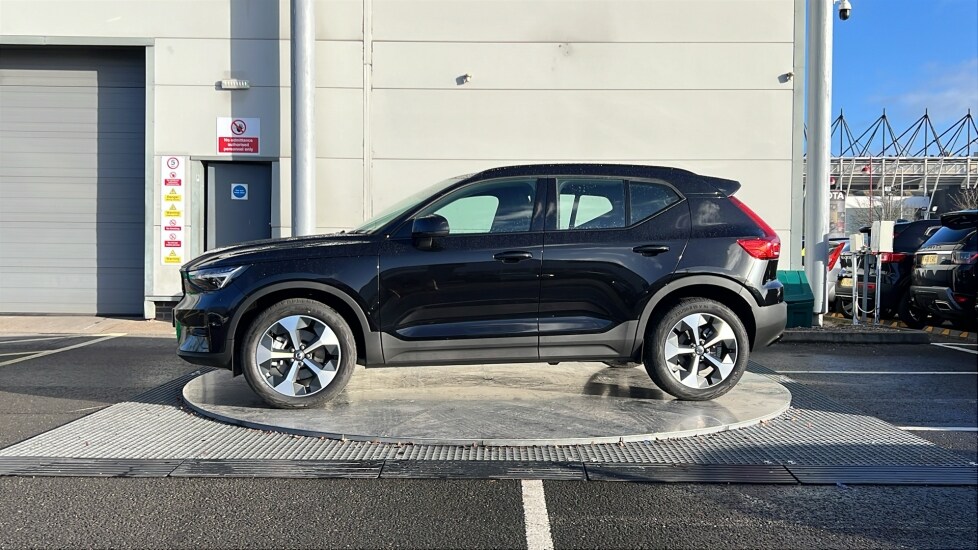 Used Volvo XC40 2025 for sale - 77075520: Photo 8